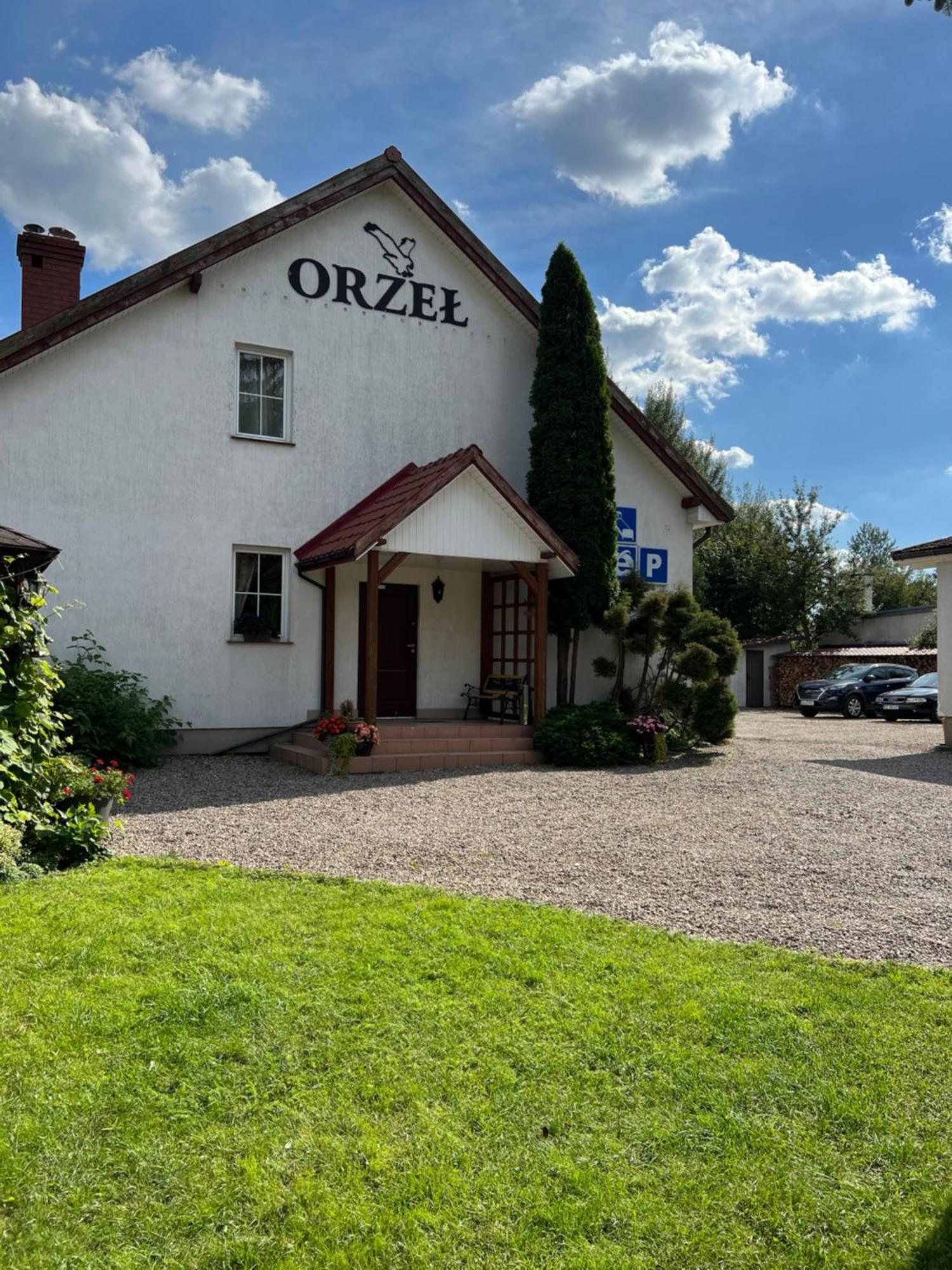 Motel Orzel Szczecinek Exteriör bild