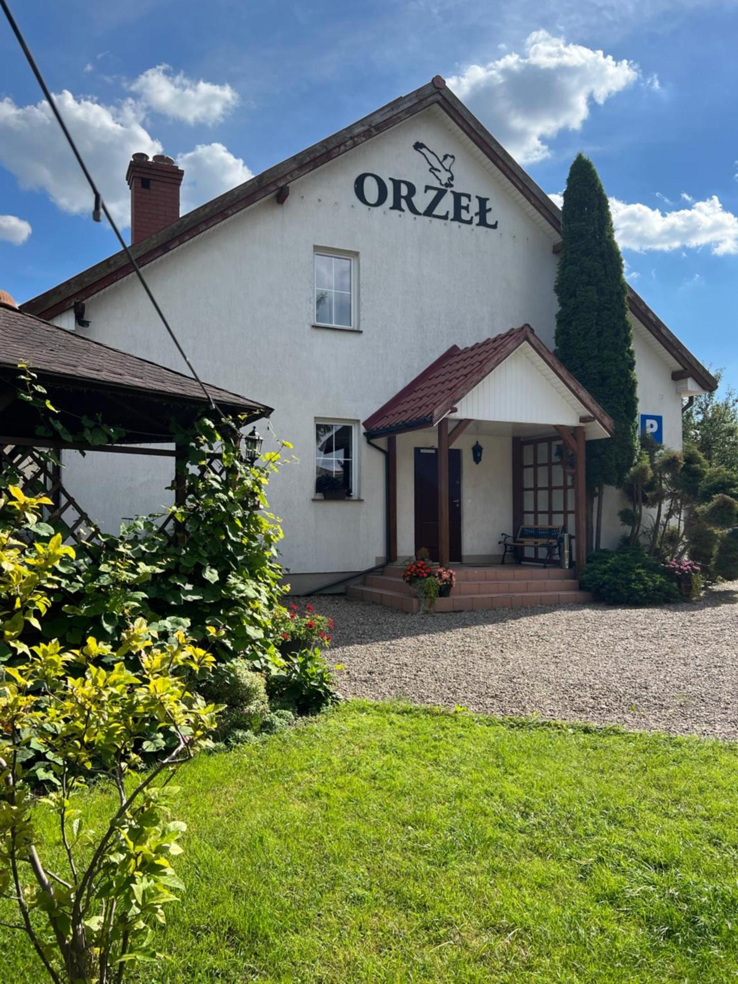 Motel Orzel Szczecinek Exteriör bild